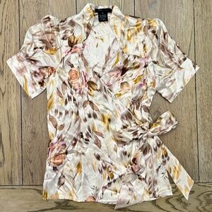 BCBGMAXAZRIA Floral Satin Wrap Top